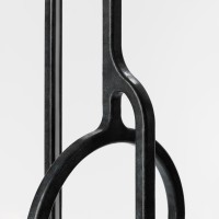 <a href="https://www.galeriegosserez.com/artistes/lapeyronnie-pierre.html">Pierre Lapeyronnie</a> - Huchet 102 - Sculpture lumineuse